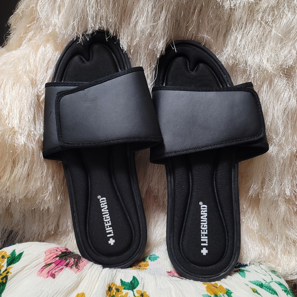 NWOT.  Lifeguard Slide On Sandals.  Size 12. (89)